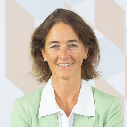 Julia Eder