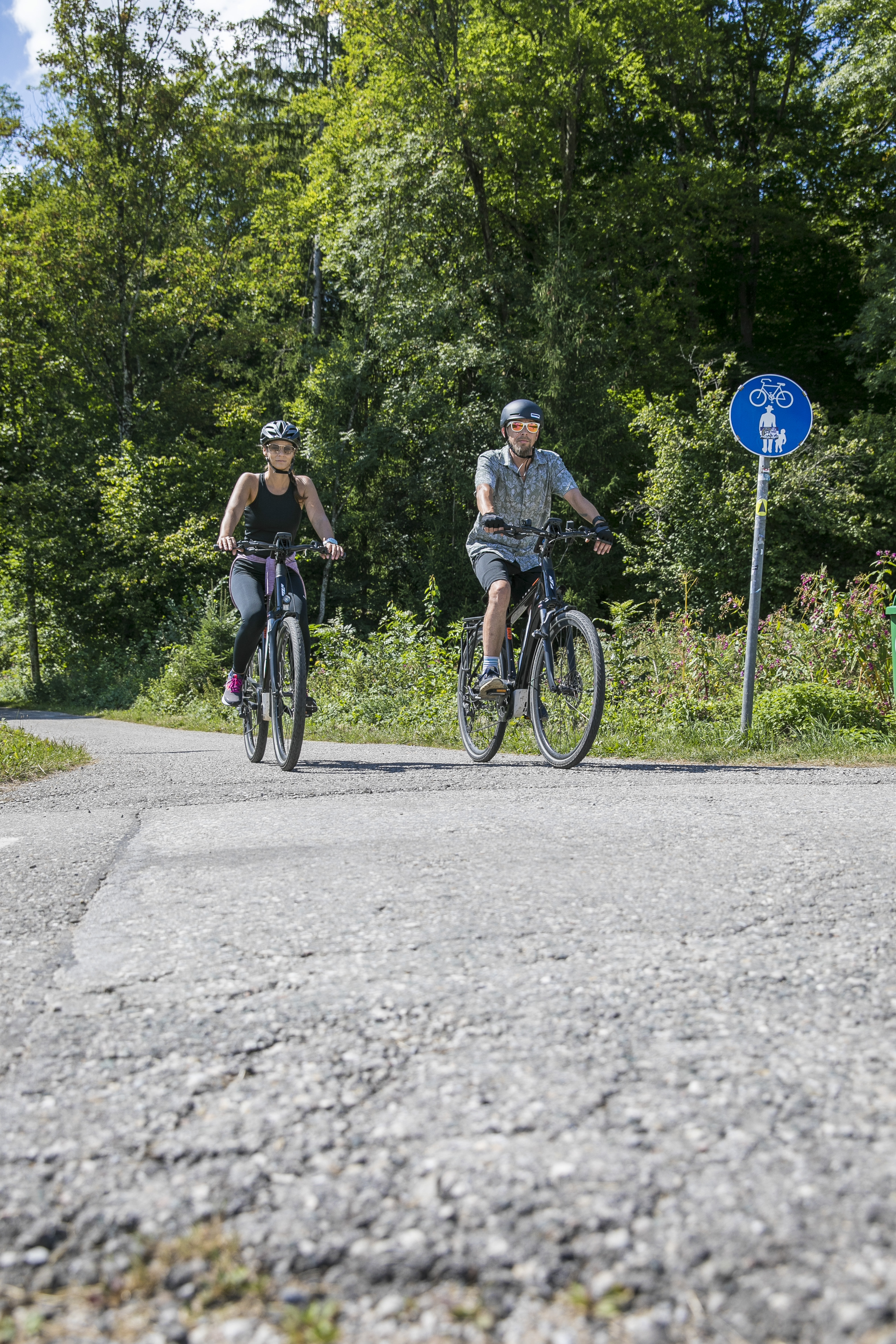 Testfahrerinnen und Testfahrer beim Befahren der Radkorridore vom Umland in die Stadt Salzburg © Salzburg Research/wildbild-Herbert Rohrer